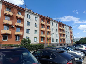 Na predaj štýlový 1-izbový zrekonštruovaný byt v centre – 41 m², balkón — foto 8