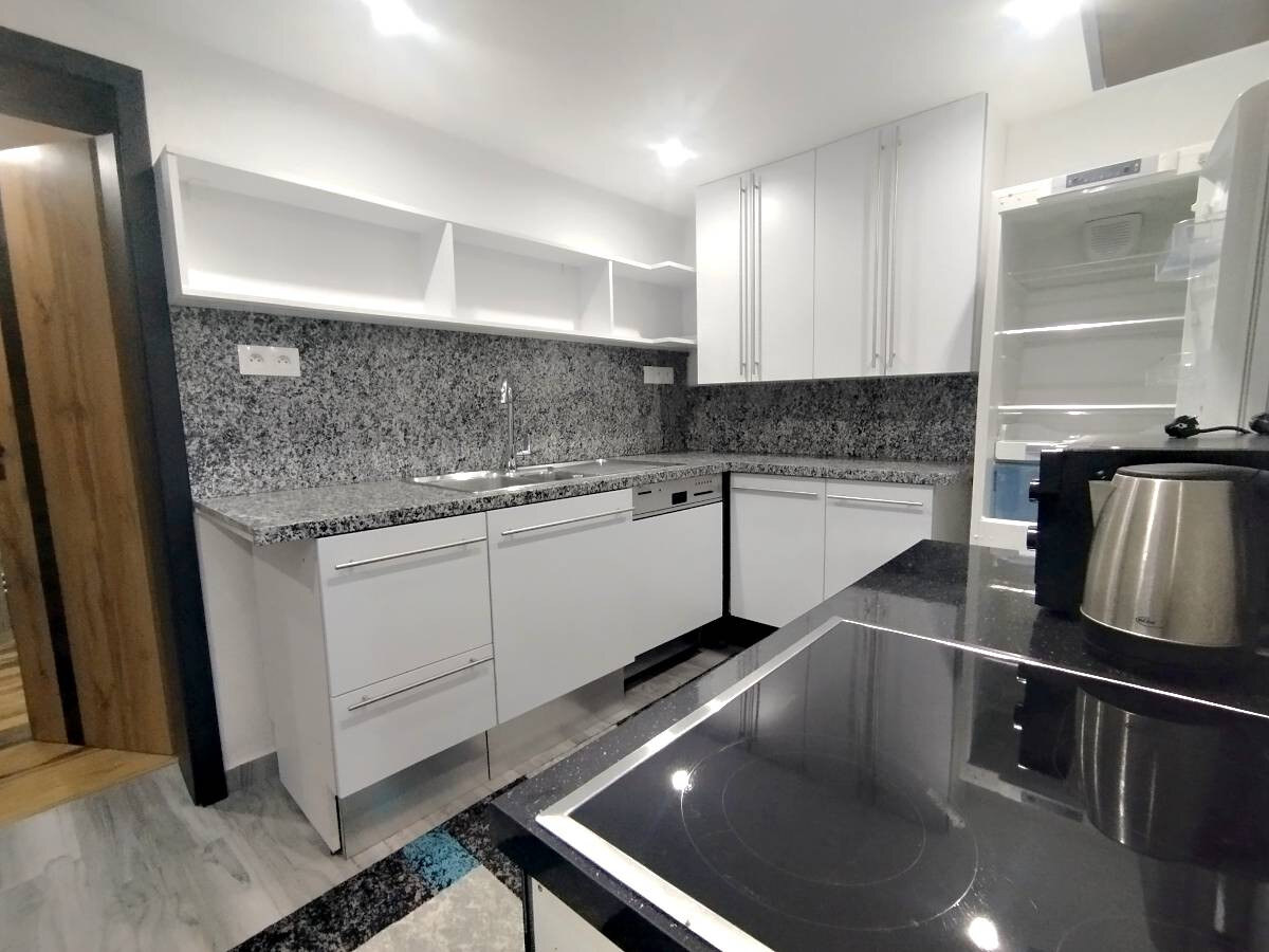 PRENAJATÝ, 3-izbový byt v RD, 85 m²
