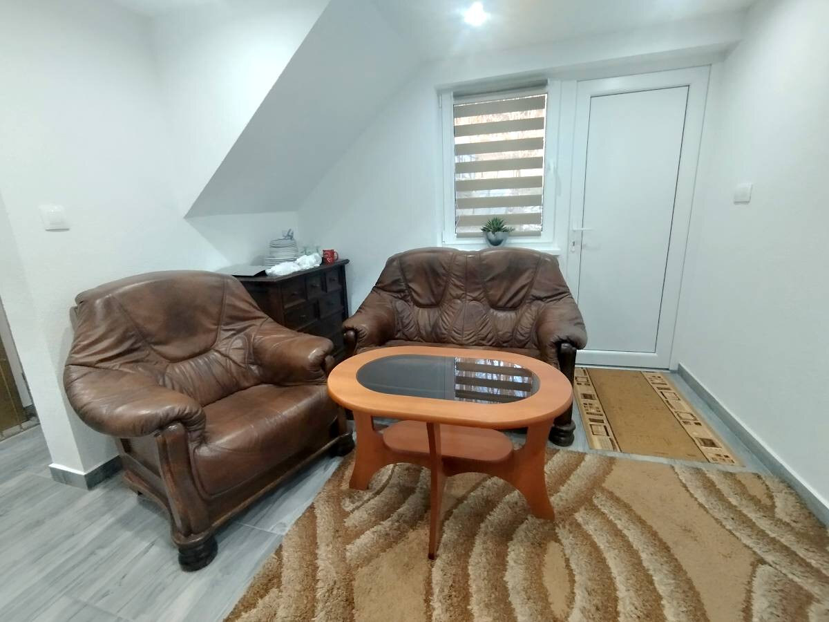 PRENAJATÝ, 3-izbový byt v RD, 85 m² — foto 8