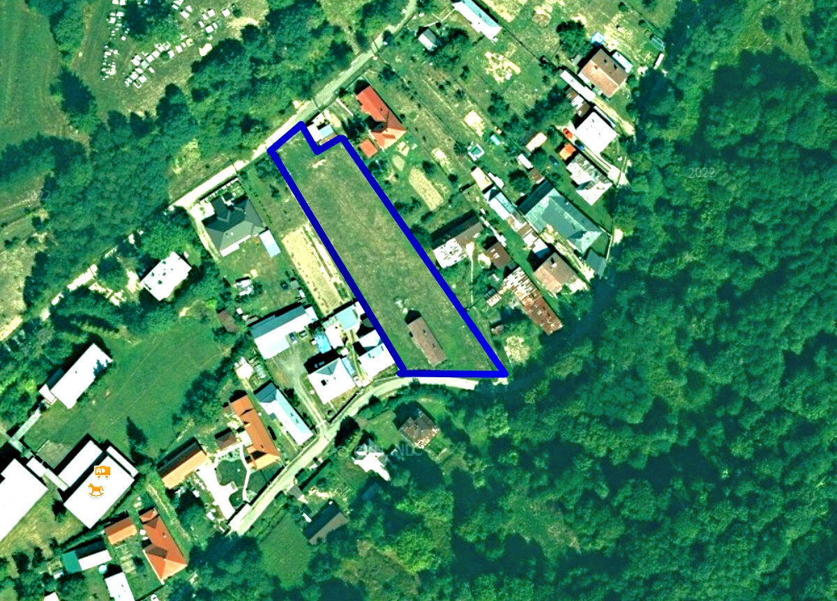 Rodinný dom s 3000 m² pozemkom – Pčoliné — foto 2