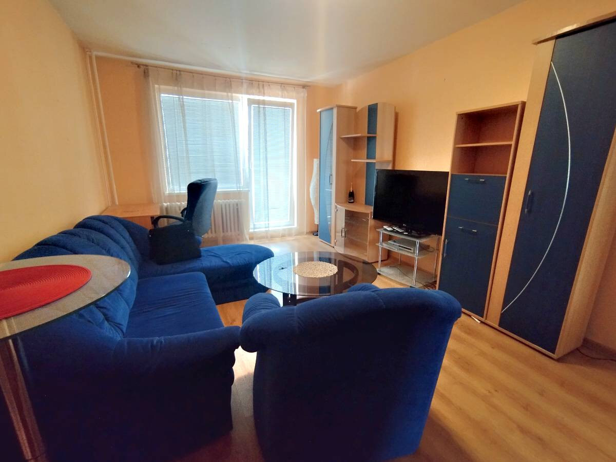 PREDANÝ 3-izbový byt po čiastočnej rekonštrukcii