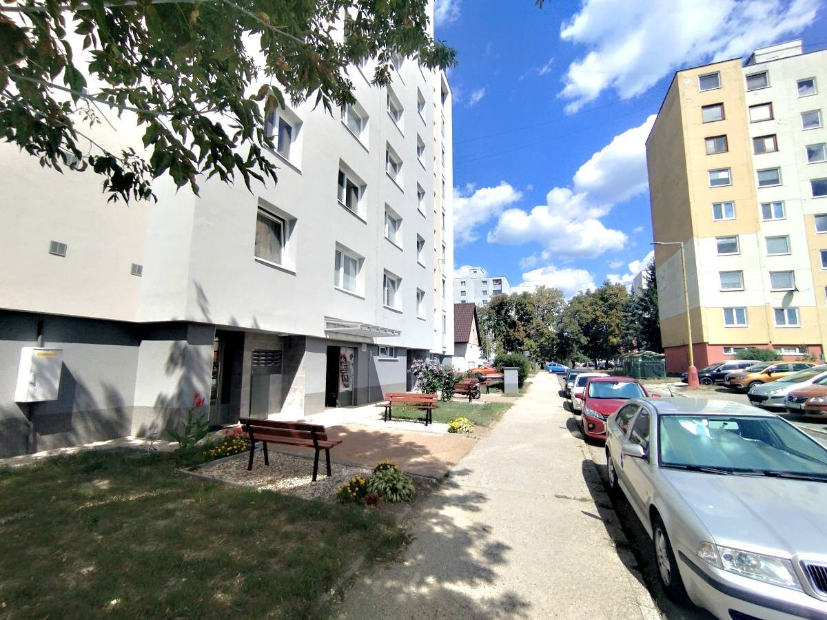 PREDANÝ 3-izbový byt po čiastočnej rekonštrukcii — foto 3