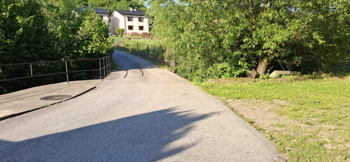 Stavebný pozemok pod lesom - ul. Jesenského — foto 19