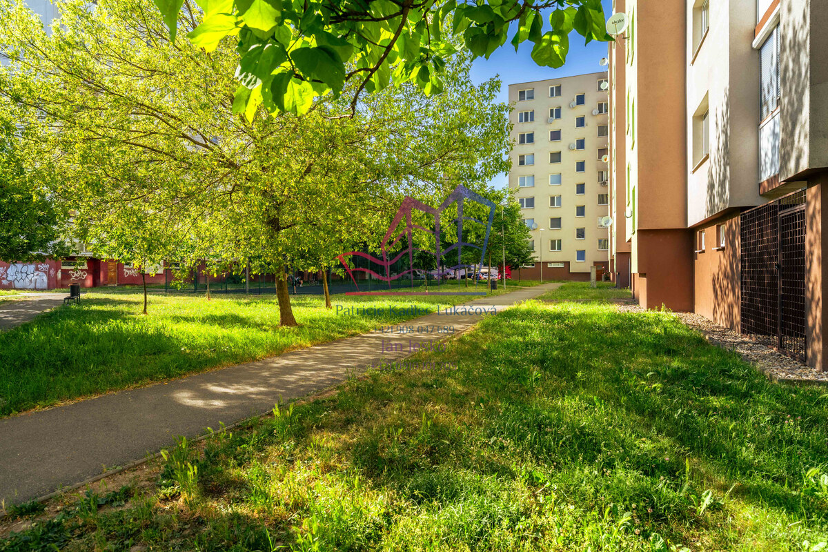 Predaj 2 - izbového bytu s lodžiou, Michalovce