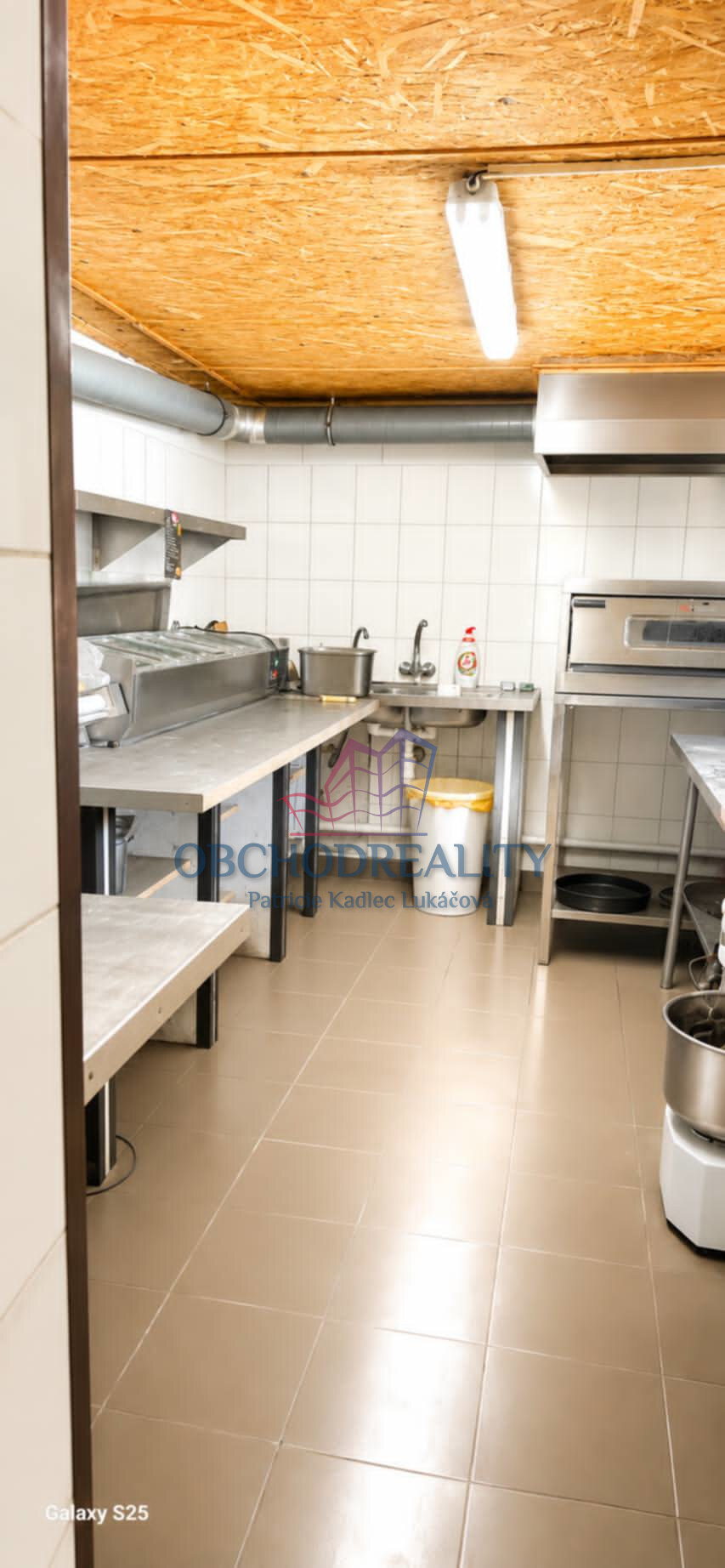 Rodinný dom , v ktorom bývate aj podnikáte — foto 10