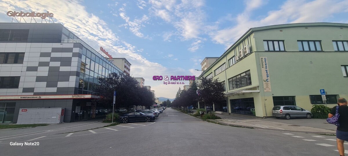 PREDÁME 2izb byt na Bulvári, 58m2 balkón,  — foto 17
