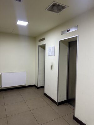 Prenájom kancelárskych priestorov na Dunajskej ulici v centre Bratislavy — foto 3