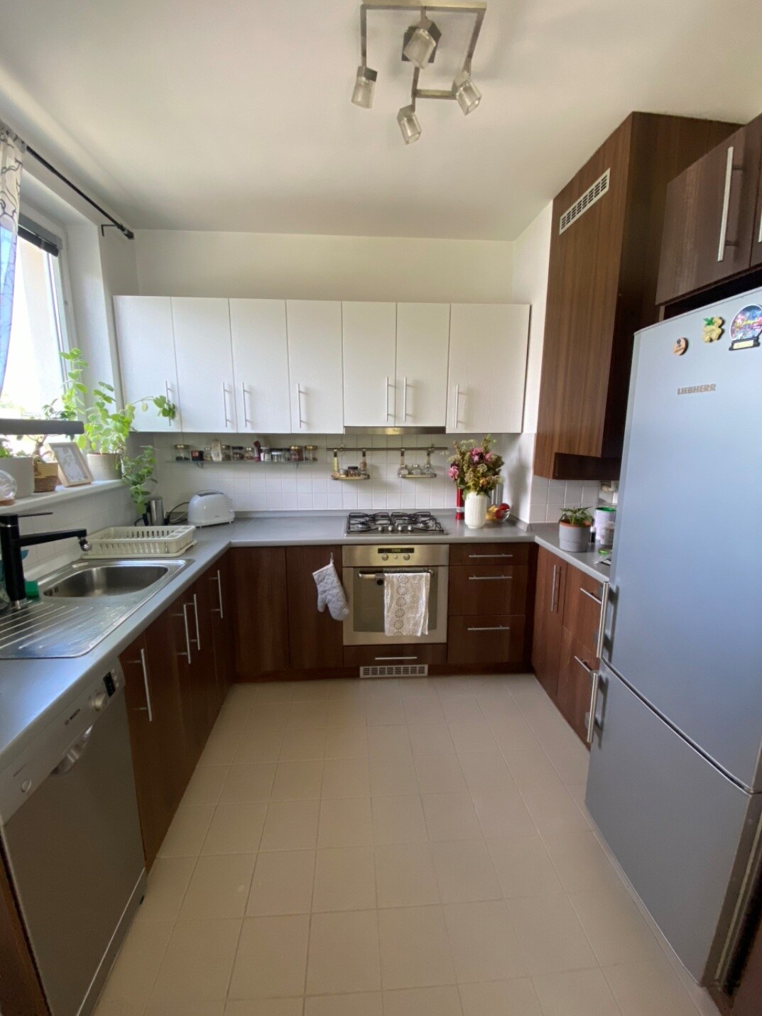 Ponúkame na prenajom 2 izbový byt v tesnej blizkosti mesta Trnava!