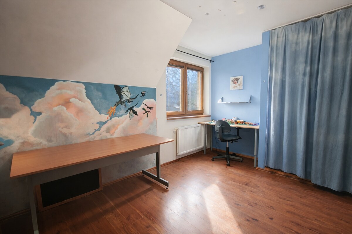 Rezervované - Dvojpodlažný 6-izbový dom s pivnicou, BLATNÉ — foto 13