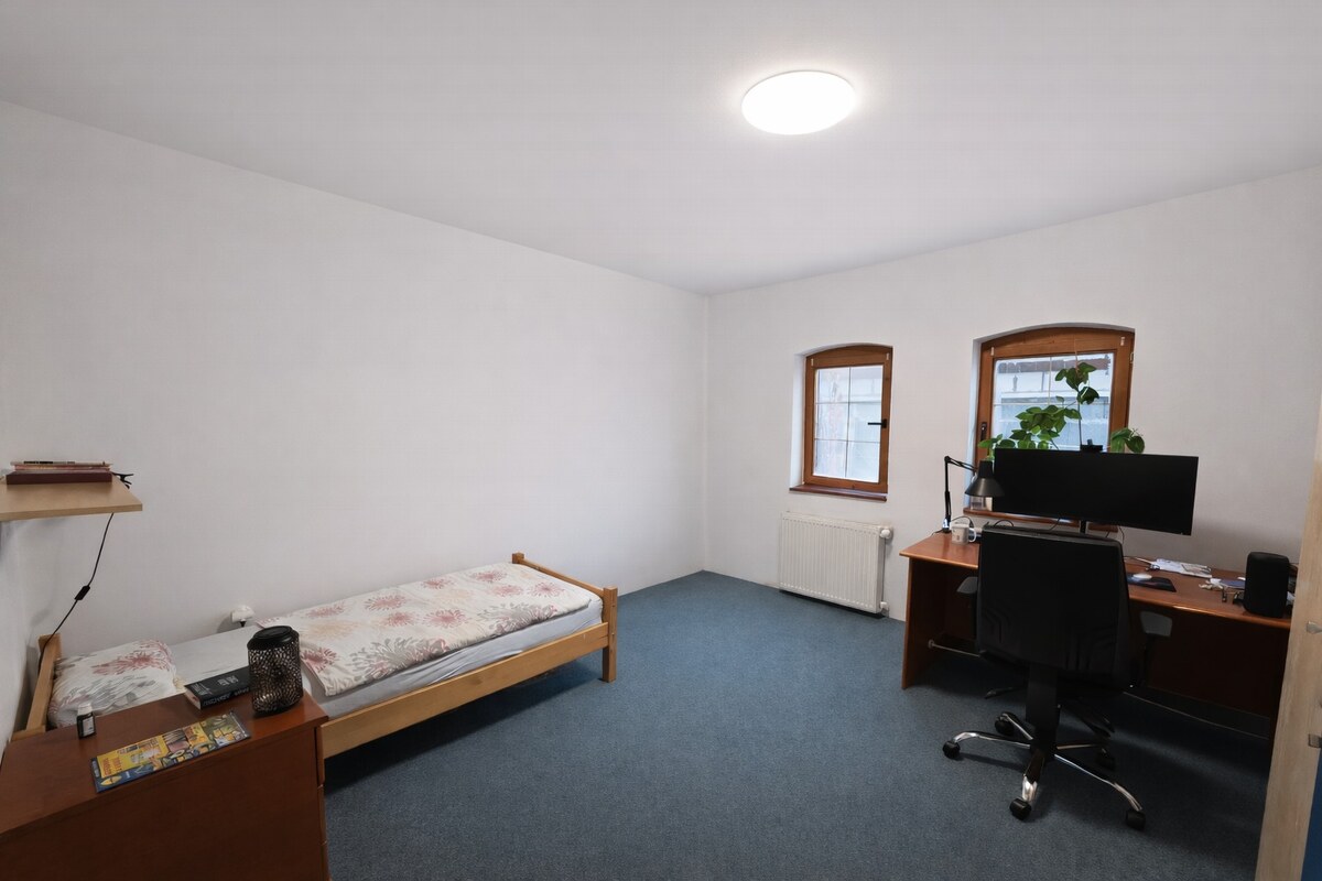 Rezervované - Dvojpodlažný 6-izbový dom s pivnicou, BLATNÉ — foto 8