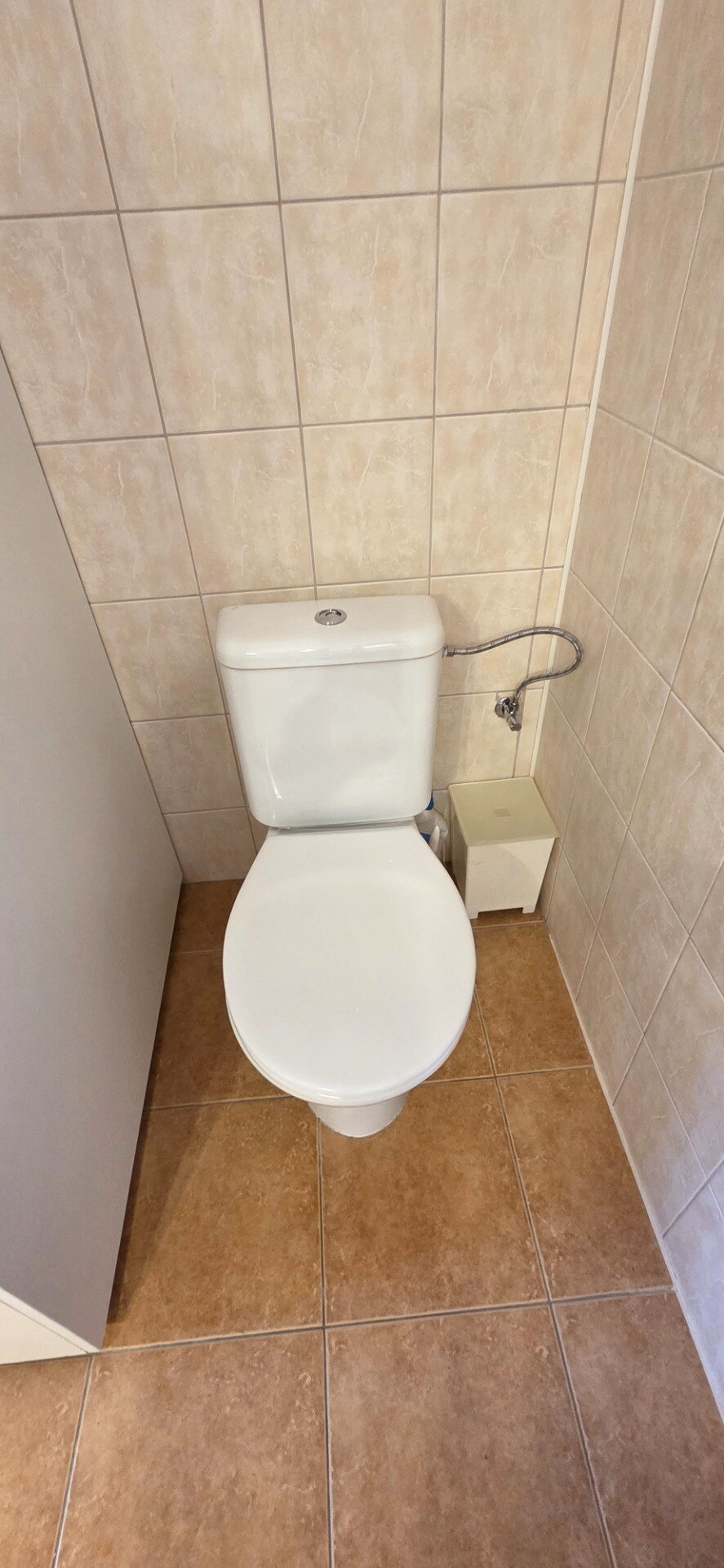 Rezervované! Na predaj zánovný, útulný rodinný dom, Šurovce! — foto 13