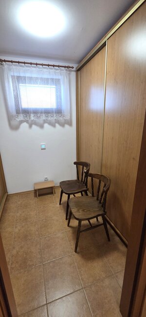Rezervované! Na predaj zánovný, útulný rodinný dom, Šurovce! — foto 10