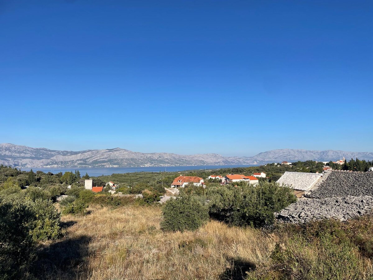 Na predaj hrubá stavba -  apartmánový dom na ostrove Brač, Chorvatsko! — foto 2