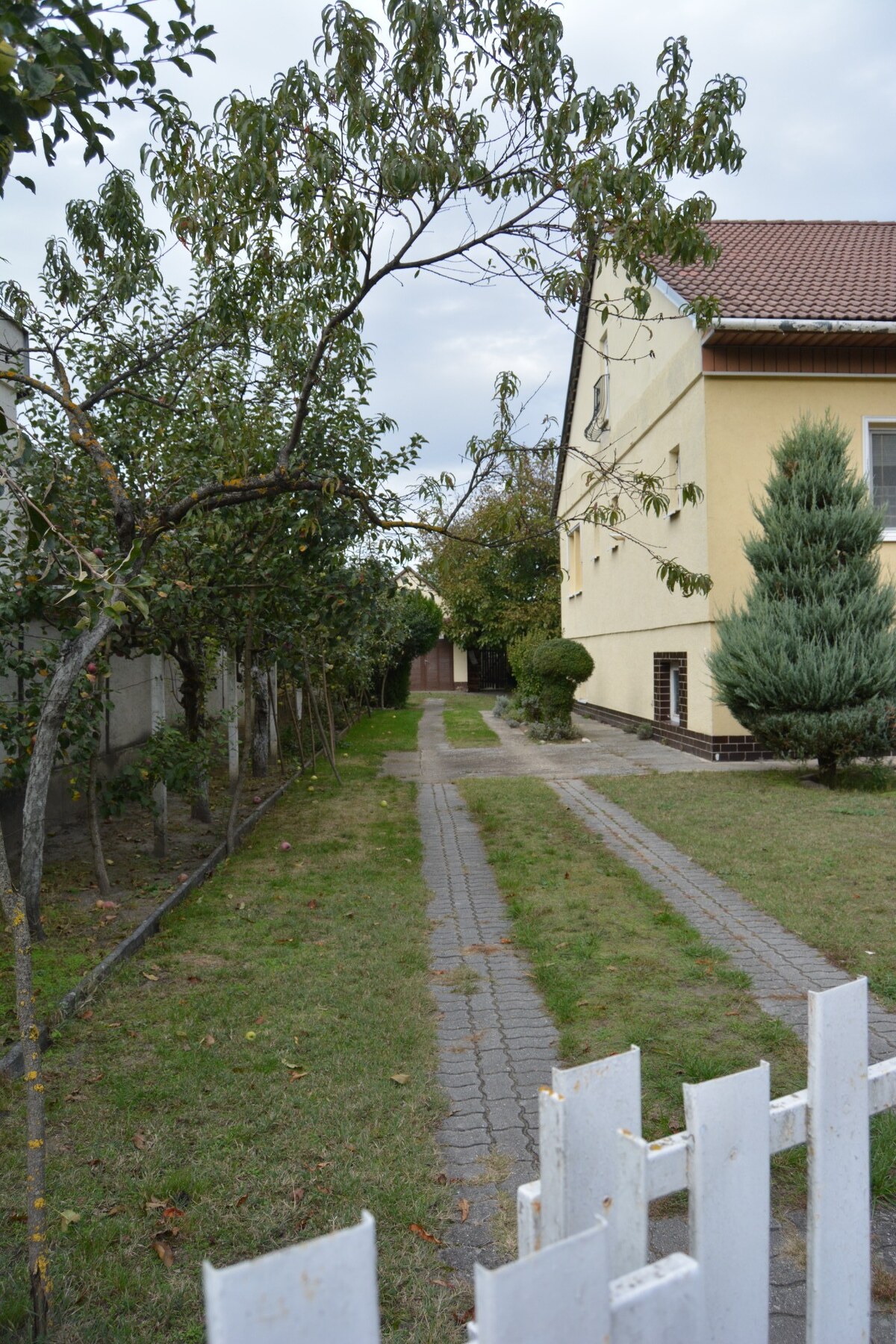 Výrazná zľava! RODINNÁ 2 GENERAČNÁ VILA POD LESOM NA ZÁHORÍ! — foto 2