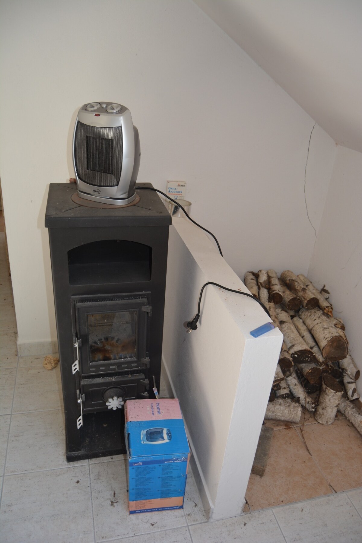 V blízkosti centra Piešťan, malý domček, garáž, pozemok pre bývanie! — foto 10