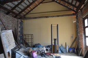 V blízkosti centra Piešťan, malý domček, garáž, pozemok pre bývanie! — foto 14