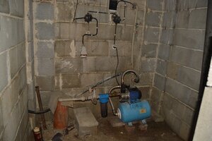 V blízkosti centra Piešťan, malý domček, garáž, pozemok pre bývanie! — foto 16