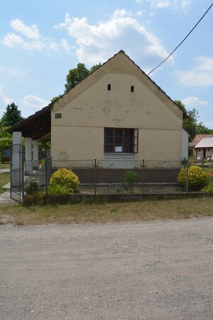 Na predaj chalúpka v typickom štýle Záhoria, pod starou lipou! — foto 3
