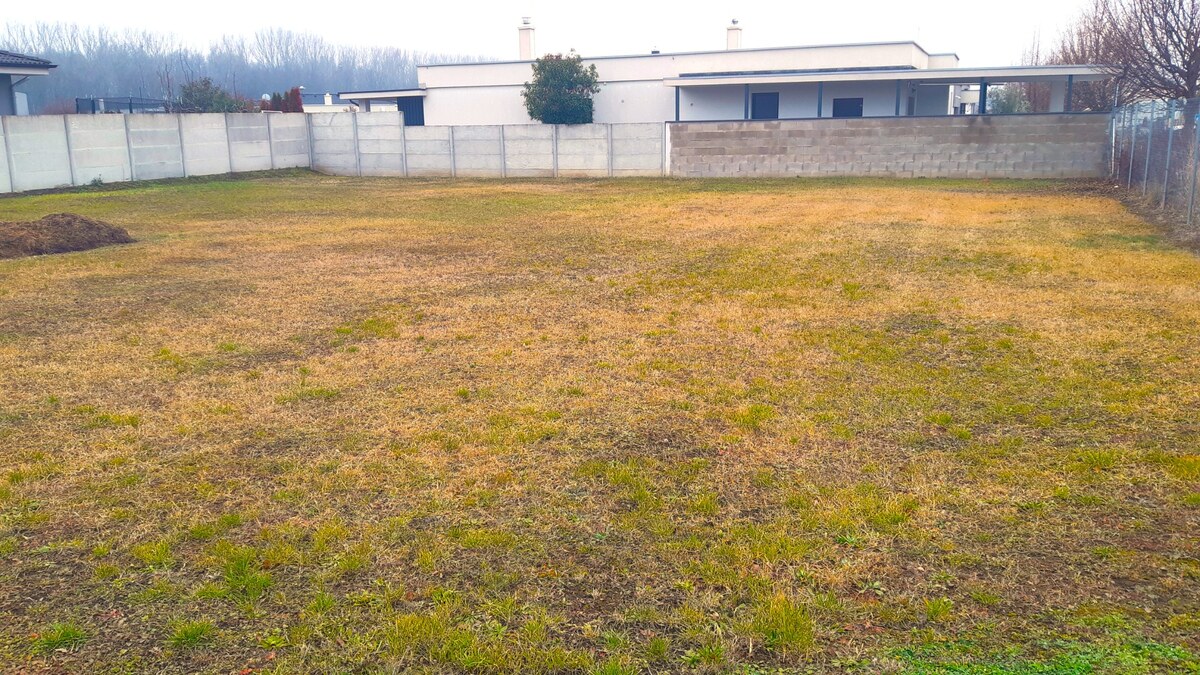 Na predaj väščí, atraktívny stavebný pozemok Trnava, Kamenáč! — foto 2