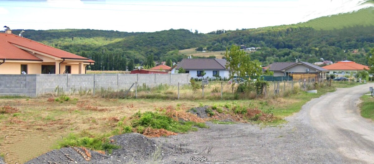 Na predaj stavebný pozemok v obci Sokolovce!
