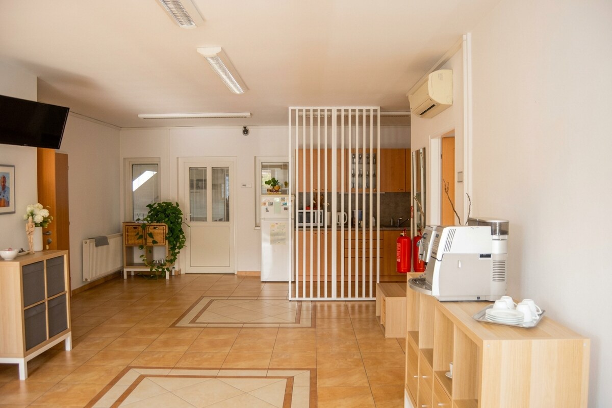 Rodinný výrobný areál v Trnave na dlhodobý prenájom, predaj! — foto 10