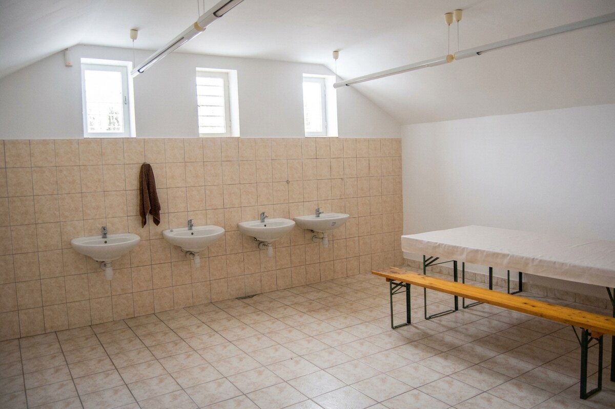 Rodinný výrobný areál v Trnave na dlhodobý prenájom, predaj! — foto 12