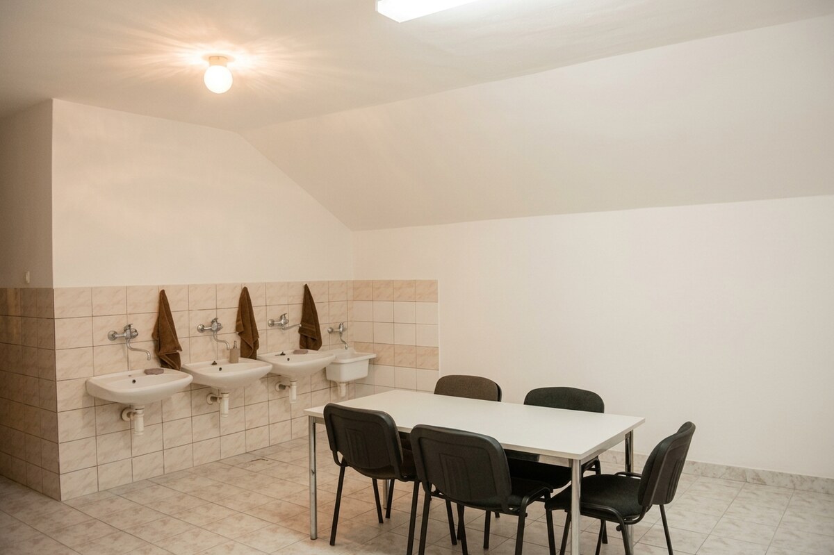 Rodinný výrobný areál v Trnave na dlhodobý prenájom, predaj! — foto 9