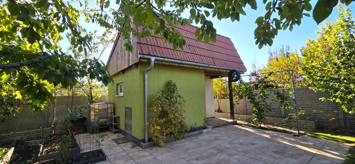 Na predaj priestranný 6,5-izbový rodinný dom, kde budete chcieť žiť! — foto 18