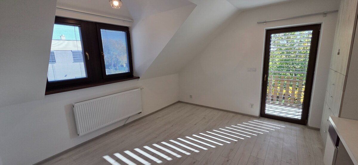 Na predaj priestranný 6,5-izbový rodinný dom, kde budete chcieť žiť! — foto 6