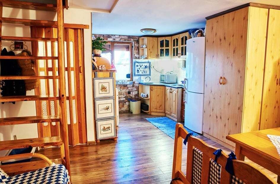 Predám peknú rekreačnú chatu v obci Podhájska — foto 7