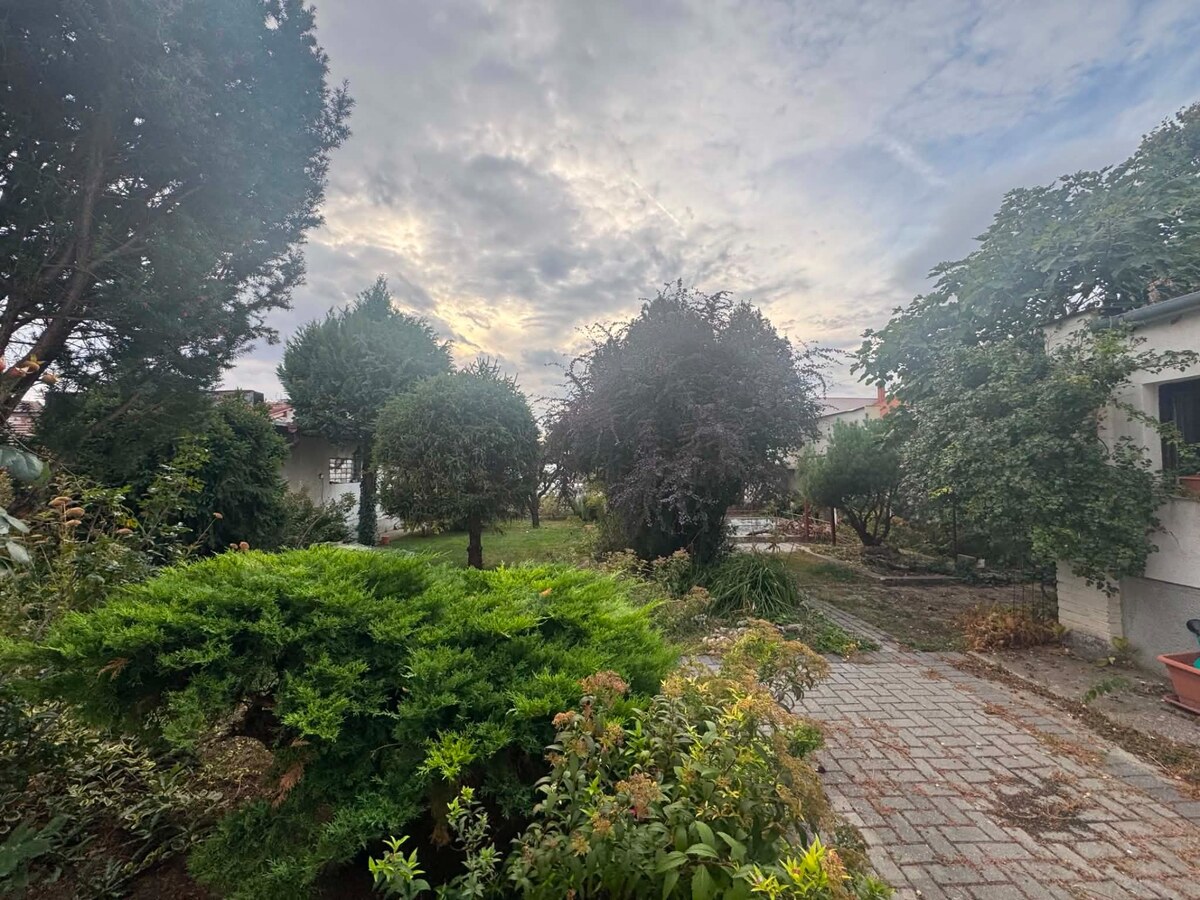 Prenajmem rodinný dom v Nových Zámkoch — foto 3