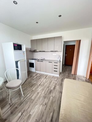 Prenajmem 1 izbový byt v Nových Zámkoch — foto 1