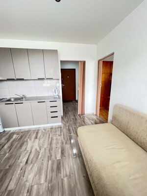 Prenajmem 1 izbový byt v Nových Zámkoch — foto 2