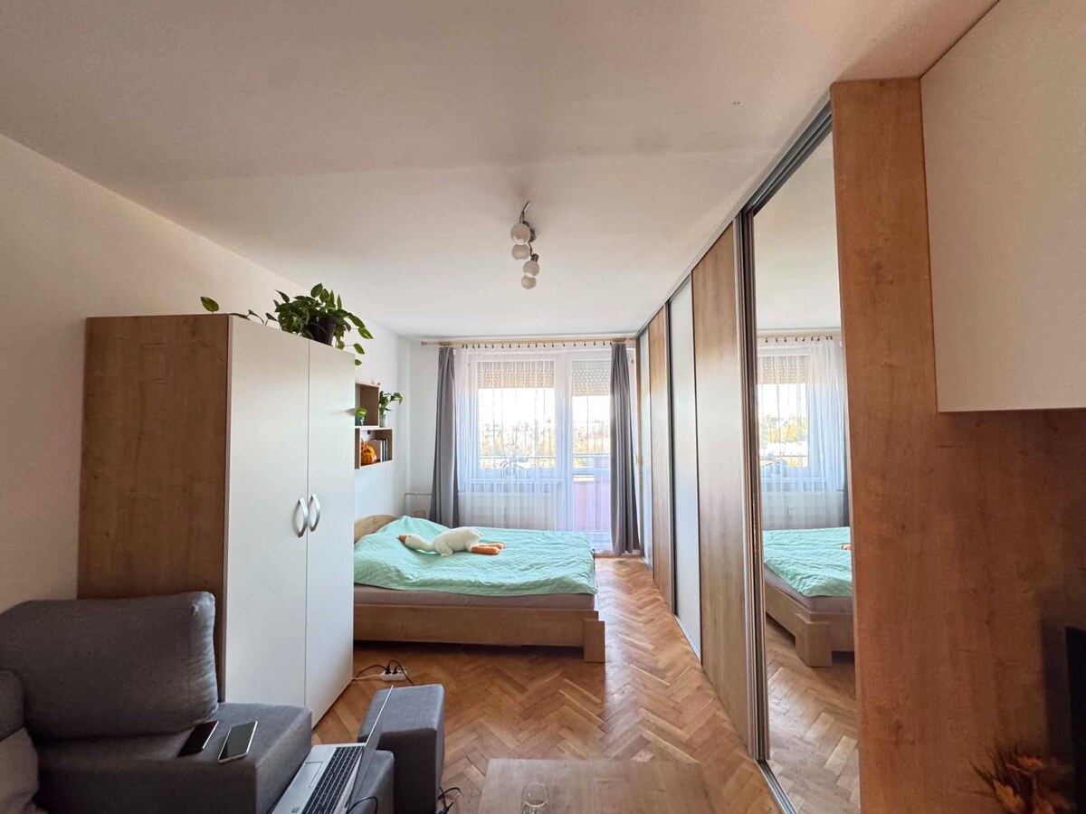 Prenajmem 1 izbový byt s balkónom v Nových Zámkoch — foto 3