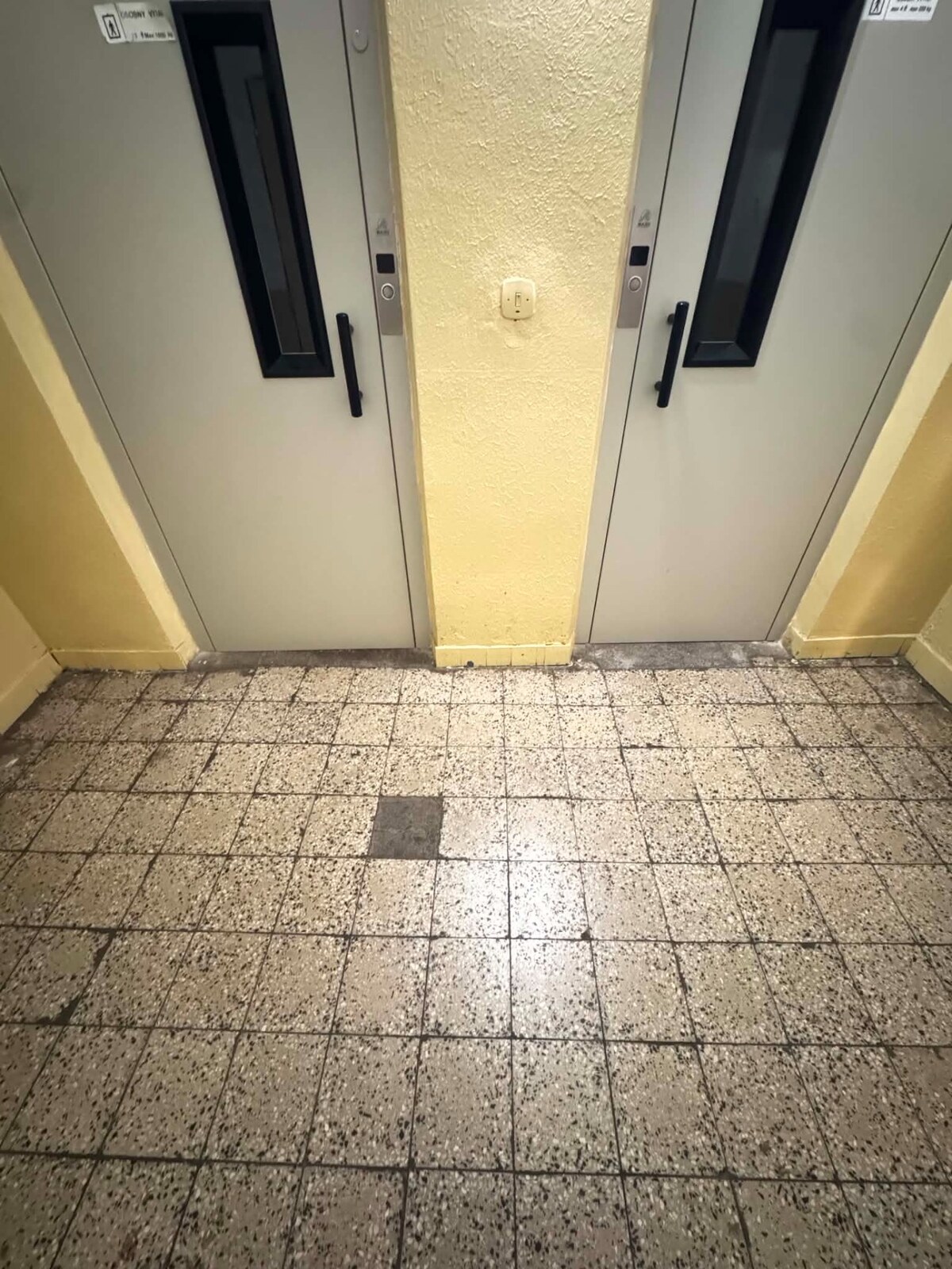 Prenajmem 1 izbový byt s balkónom v Nových Zámkoch — foto 5