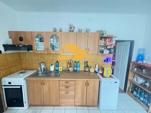 Znížená cena! Predám 2 x rodinný dom so 42ár pozemkom v Malej Mani — foto 2