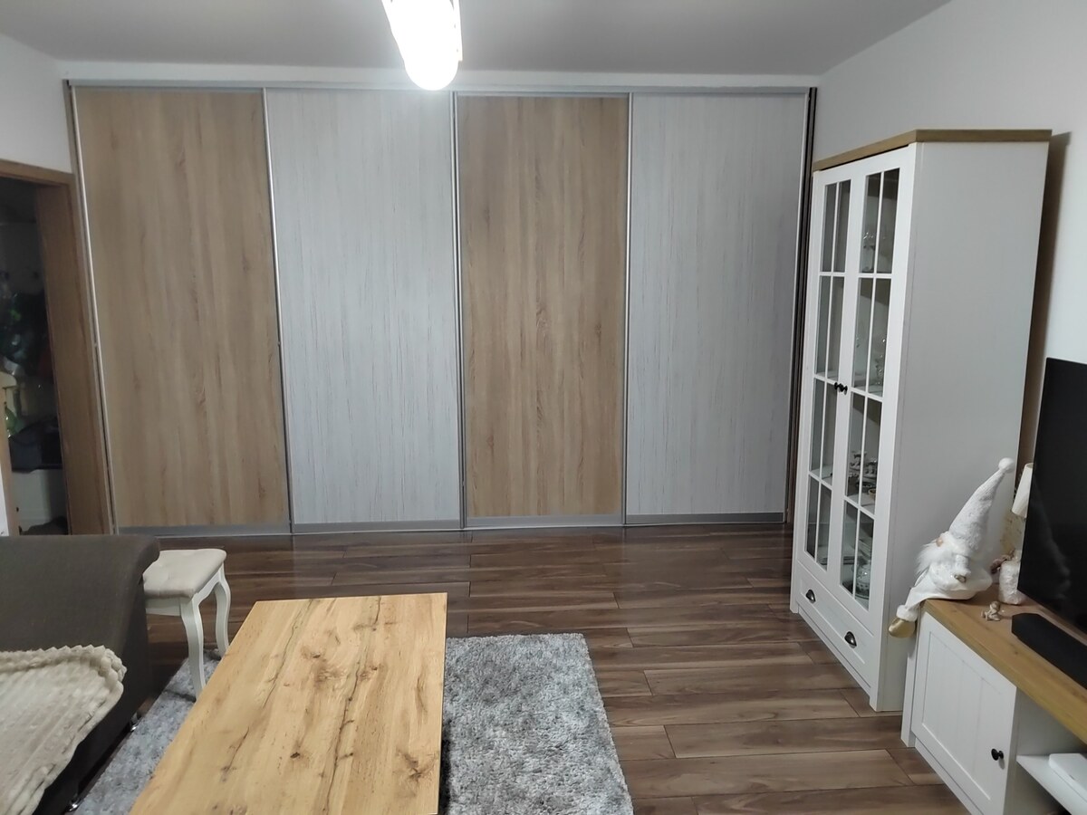 Predám 2 izbový byt na sídlisku Juh v Nových Zámkoch — foto 4