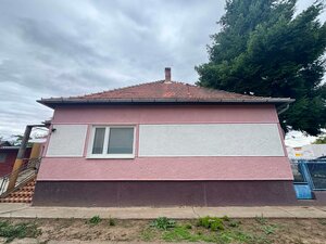 Predám rodinný dom s veľkým pozemkom v obci Černík — foto 16