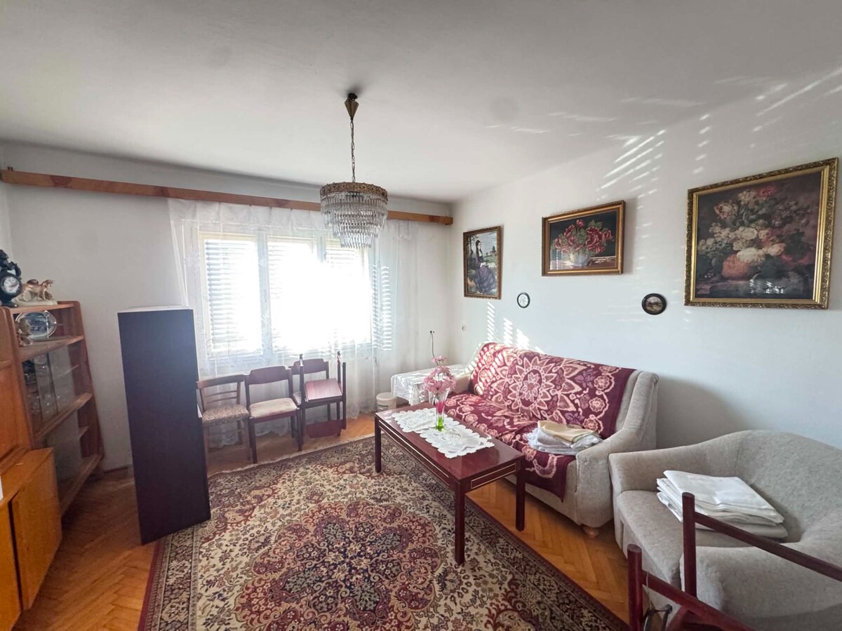 Predám dom s veľkým pozemkom vo Dvoroch nad Žitavou — foto 6