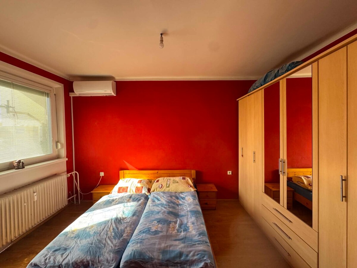 Exkluzívne! Predám 3 izbový byt s loggiou v obci Bajč — foto 5