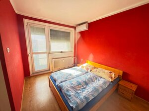 Exkluzívne! Predám 3 izbový byt s loggiou v obci Bajč — foto 4