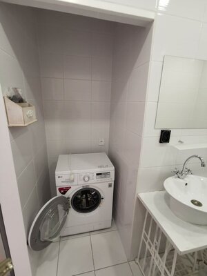 Prenajmem 2 izbový byt s balkónom v Nových Zámkoch — foto 12