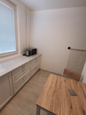 Prenajmem 2 izbový byt s balkónom v Nových Zámkoch — foto 2