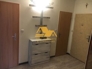 Exkluzívne! Predám 3 izbový byt s 2 balkónmi v Nových Zámkoch — foto 6