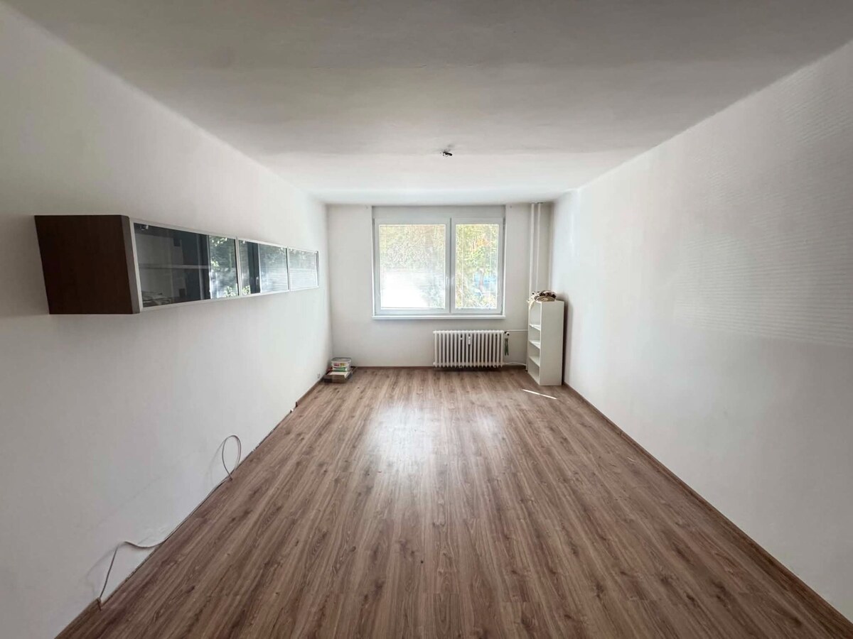 Prenajmem 3 izbový byt v Nových Zámkoch — foto 3