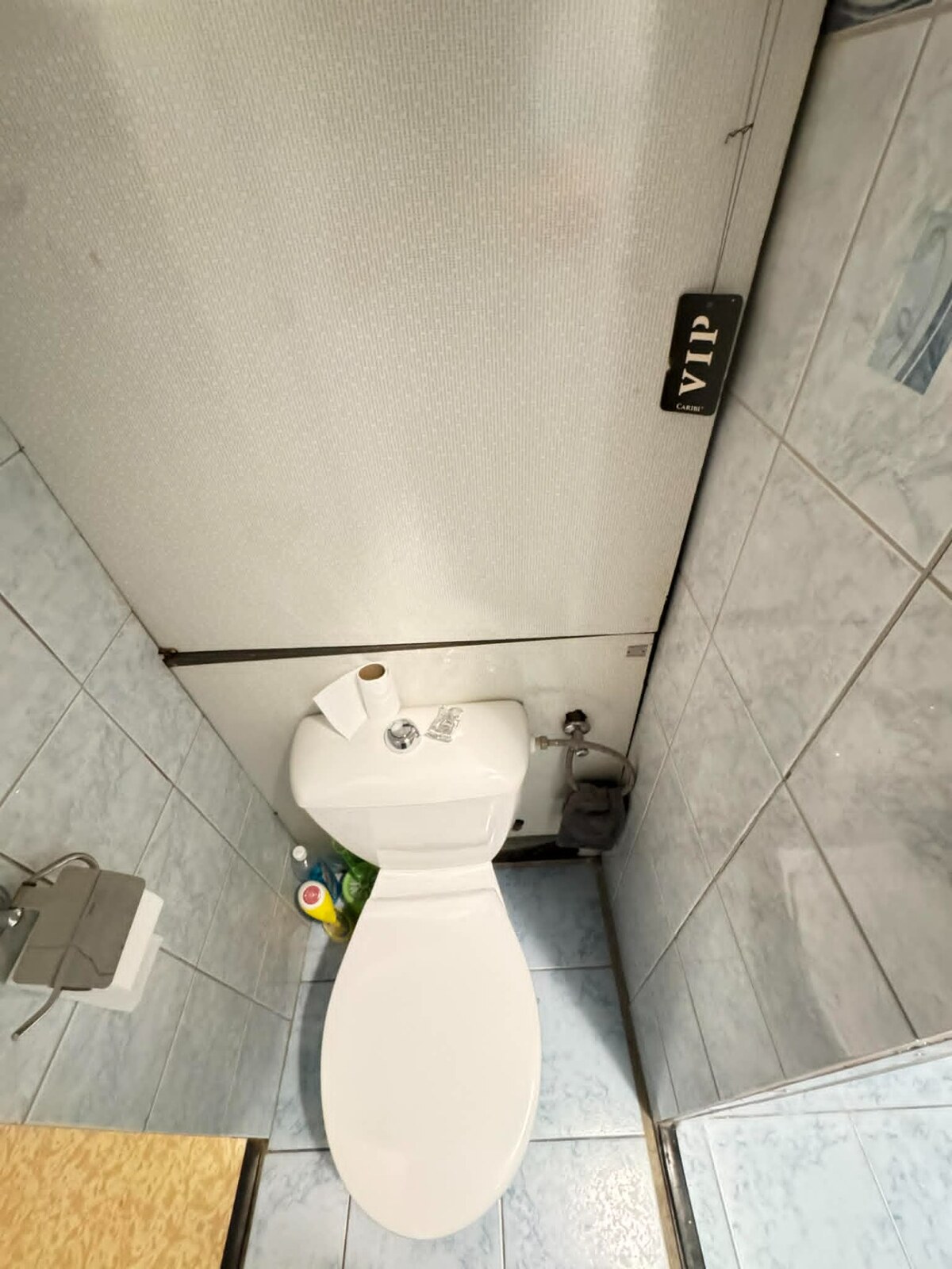 Exkluzívne! Predám 2 izbový byt s veľkým balkónom v Nových Zámkoch — foto 7