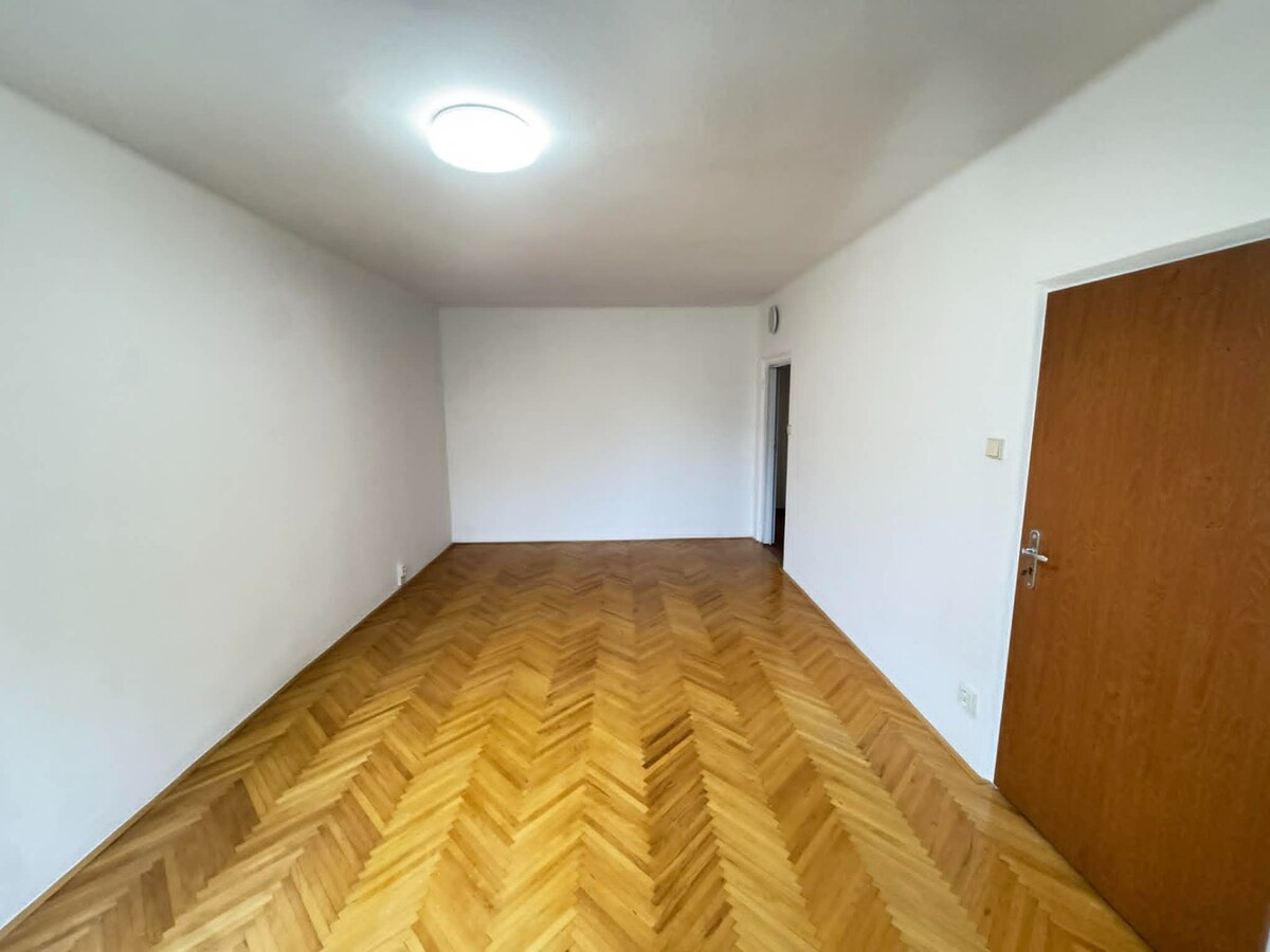 Predám 2 izbový byt v Nových Zámkoch — foto 3