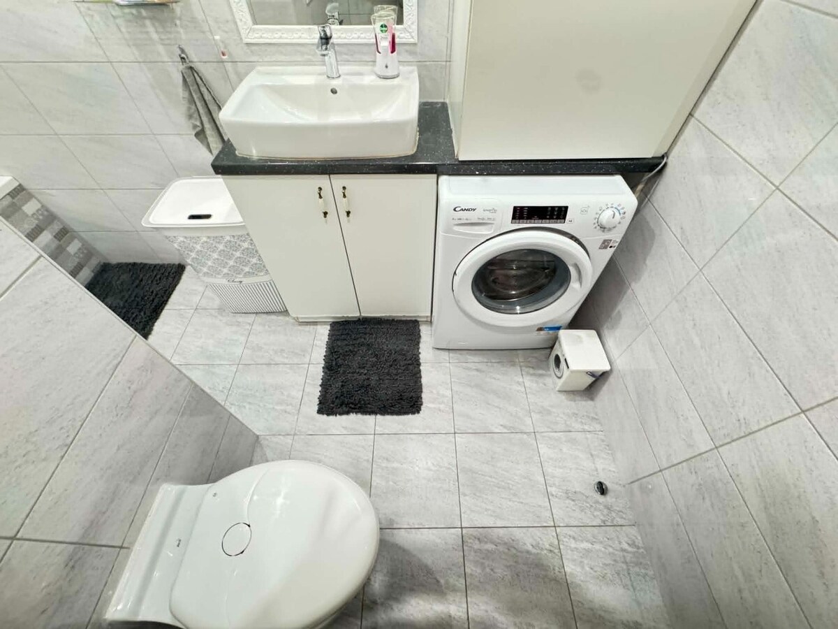 Predám pekný 3 izbový byt s balkónom v Nových Zámkoch — foto 8