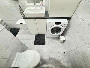 Predám pekný 3 izbový byt s balkónom v Nových Zámkoch — foto 8