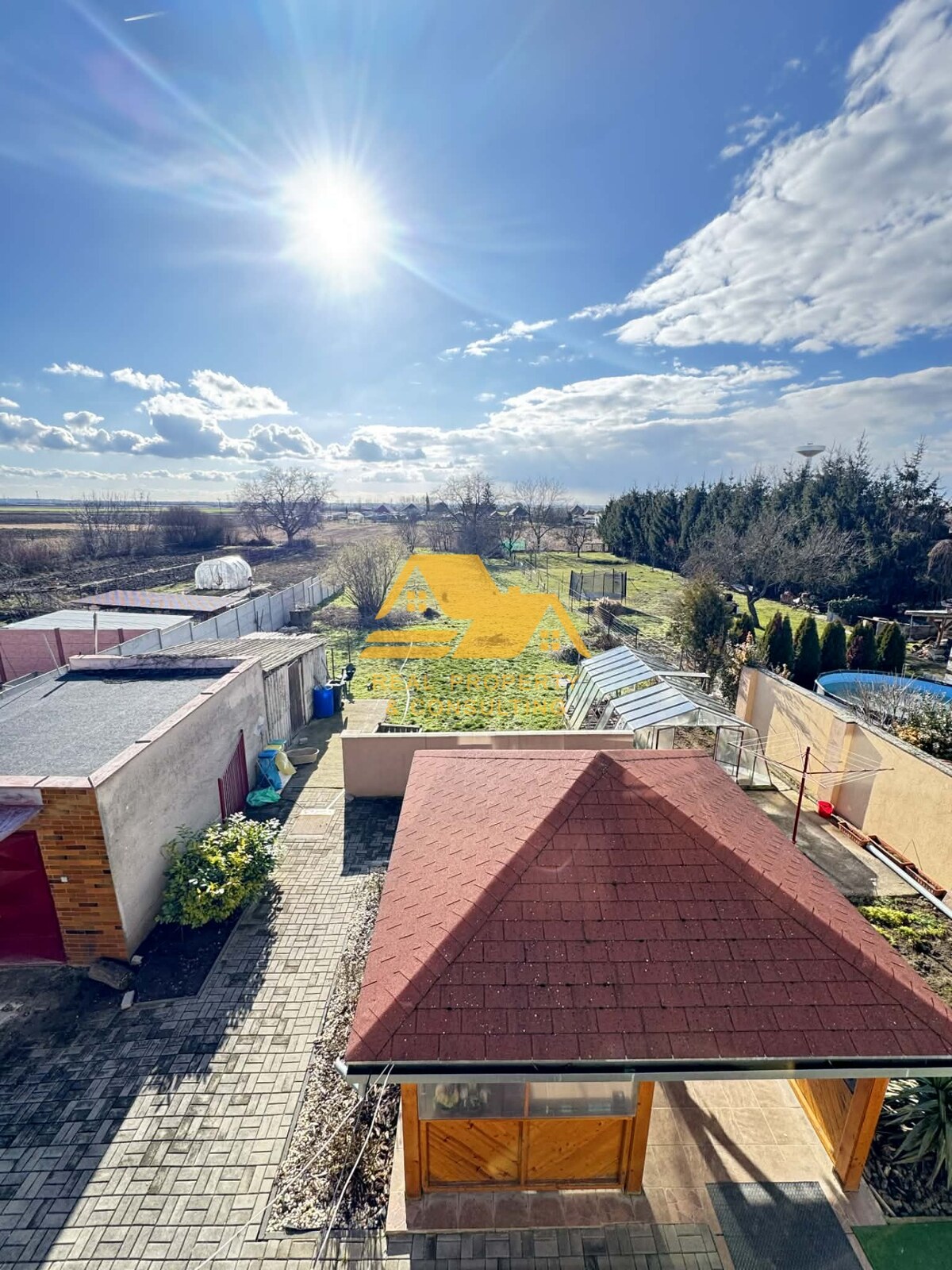 Predám rodinný dom s garážou v obci Tvrdošovce — foto 3